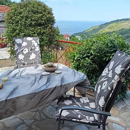 Anastasia's In Pelion * Makrirrákhi