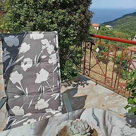 Anastasia's In Pelion Makrirrákhi